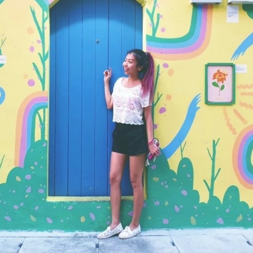 Kris Juju | Features Writer | Clozette